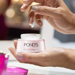 PONDS WHITE BEAUTY ANTI SPOT FAIRNESS DAY CREAM 50G
