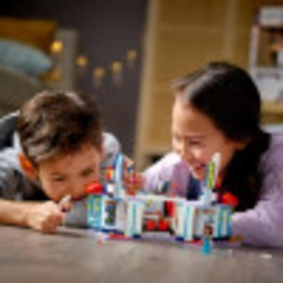 LEGO FRIENDS HEARTLAKE CITY MOVIE THEATER BUILDING KIT