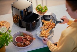 PHILIPS ESSENTIAL AIR FRYER HD9252/70  7 PRESETS TOUCH SCREEN